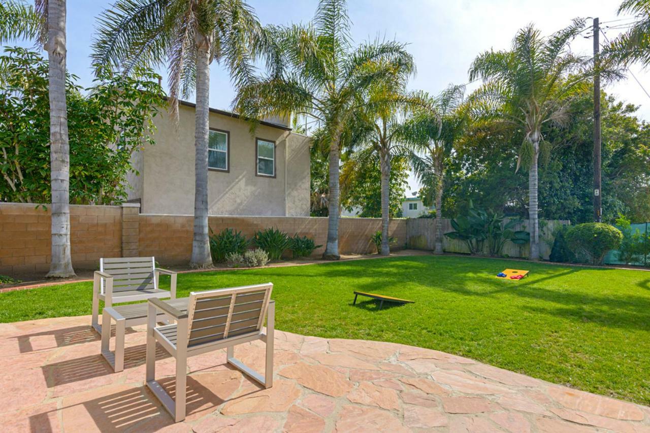 Ultimate Beach Bungalow - 1 Block From Beach - Huge Backyard คาร์ลสบัด ภายนอก รูปภาพ
